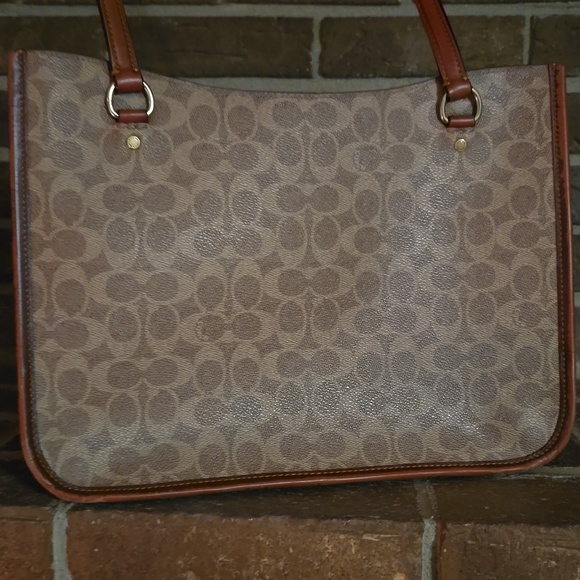 Coach Coated Canvas Signature Tyler Carryall 28 Tote Bag - Picture 6 of 13